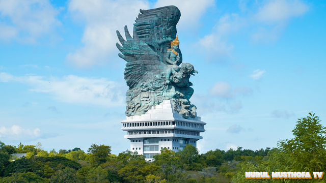 Destinasi Liburan Ke Negara Dengan Patung Tertinggi Di Dunia
