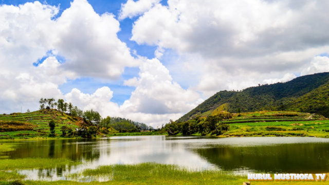 Destinasi Wisata Liburan Danau Paling Terkenal Di Dunia